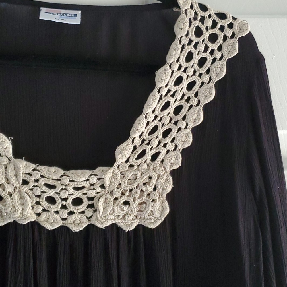 Boutique Black Top with Ivory Embellish